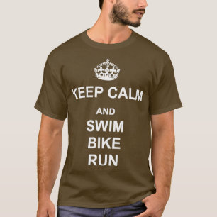 T-shirt Gardez le calme et la course à vélo de natation bl