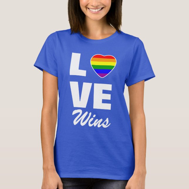 T-shirt Gay pride Arc-en-ciel Drapeau coeur amour gagne T- (Devant)