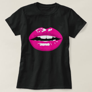 T-shirt géant de noir de la Reine de rouge à