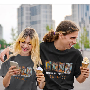 T-shirt Gen x élevé sur l'eau de tuyau et la négligence