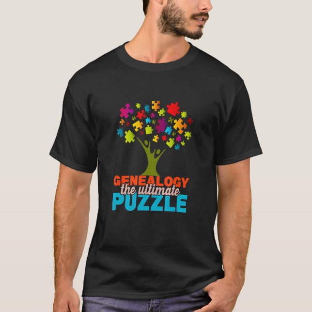 T-shirt Généalogie Le Puzzle Ultimate Genealogist Famille  (Devant)