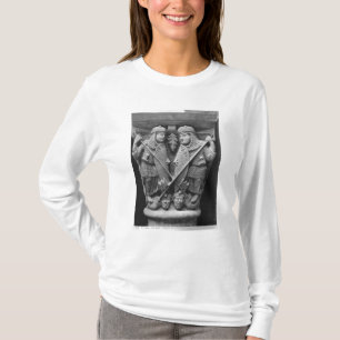 T-shirt Générosité et charité perçant deux vices