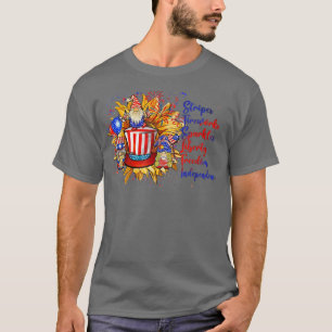T-shirt Gnome Stripes Fireworks Étincelles Liberté Tournes