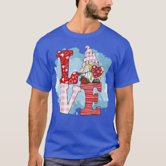 T-shirt Gnome Valentines Day Love Gnome Holding Chocolate 