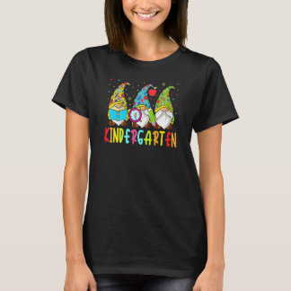 T-shirt Gnomes Kindergarten Crew First Day Teacher Back To