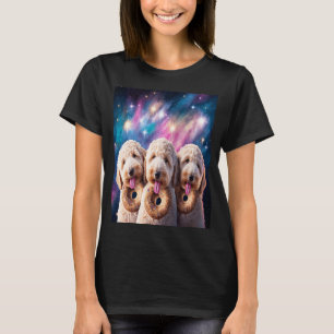 T-shirt Goldendoodle Dans L'Espace Avec Des Donuts Mignons