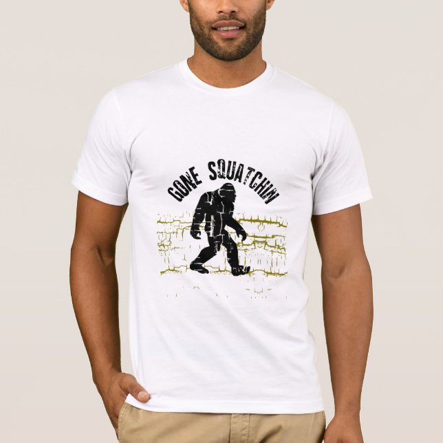 T-shirt Gone Squatchin (Devant)