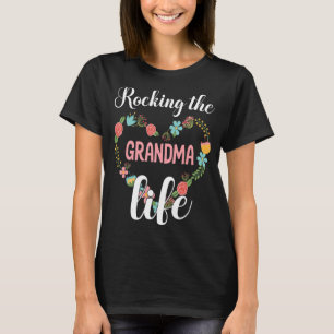 T-shirt Grand Coeur Fleurs Frottant La Grand-Mère Heureux 