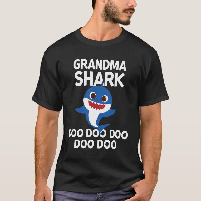 T-shirt Grand-mère requin Doo Doo Doo Funny Grand-mère (Devant)