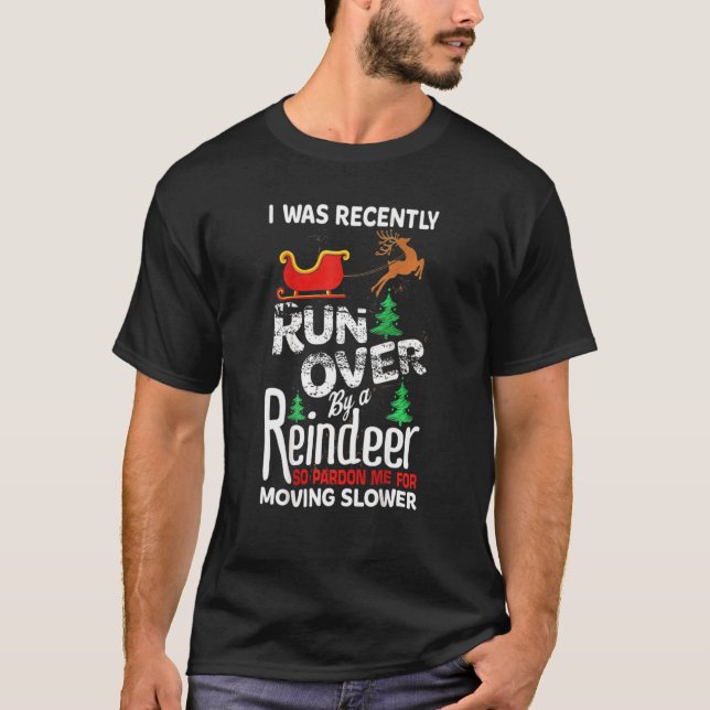 T-shirt Grand-Mère S'Est Fait Renverser Par Un Noël De Rin (Devant)