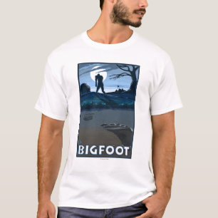 T-shirt Grand pied marchant par le terrain de golf