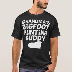 T-shirt Grandmas Bigfoot Hunting Buddy dressage pony 