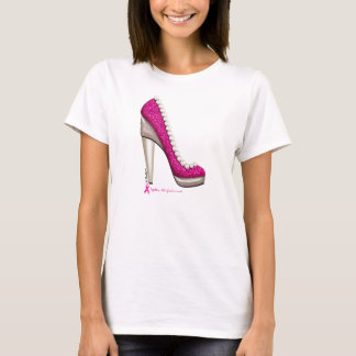 T-shirt graphique de chaussure rose de pompes pour