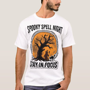 T-shirt Graphisme sorcière d'Halloween vintage et chat noi