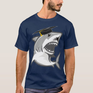 T-shirt Great White Shark Graduation Cap Class of 2021