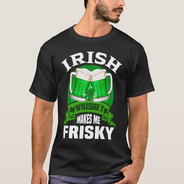 T-shirt Green St Patrick's Day pajamas Irish Whiskey Makes (Devant)