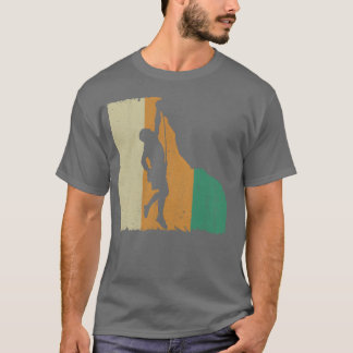 T-shirt Grimpeur de roche en détresse rétro drôle