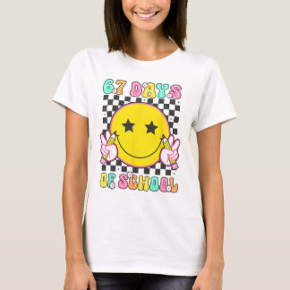 T-shirt Groovy 67 Days Of School Smile Face Teacher Kids W