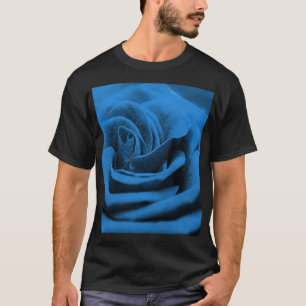 T-shirt Gros plan rose bleue rouge, macro beauté.