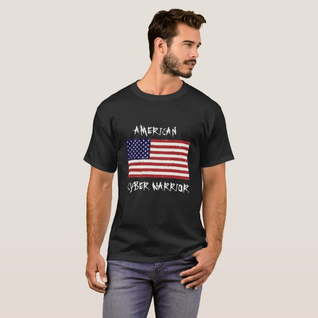 T-shirt Guerrier américain de cyber (Devant entier)