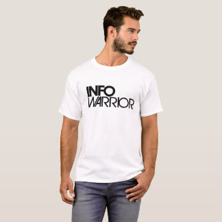 T-shirt Habillement de guerrier d'information