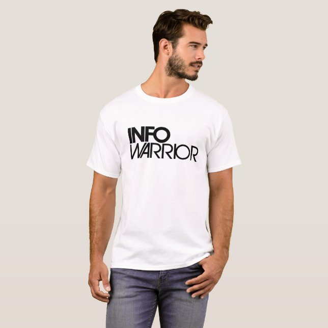 T-shirt Habillement de guerrier d'information (Devant entier)