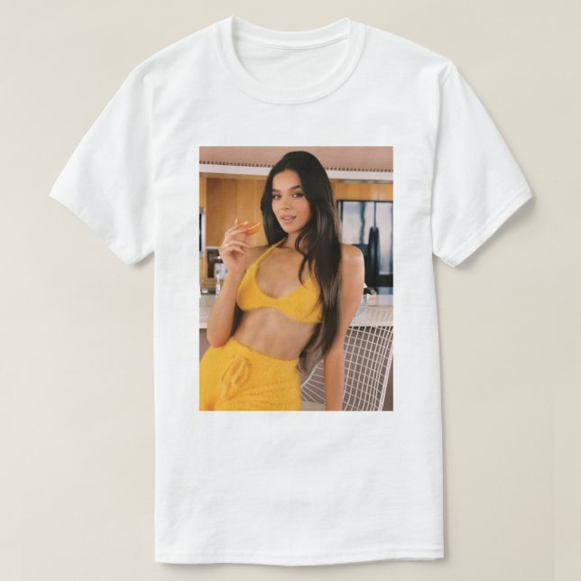 T-shirt Hailee Steinfeld Cadeau pour ami Hailee Steinfe (Design devant)