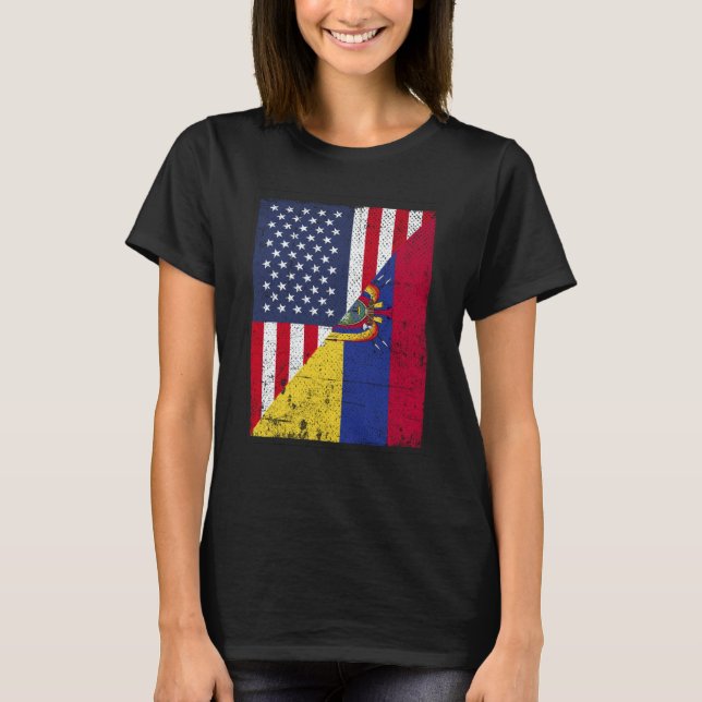 T-shirt Half USA Flag Half Ecuador Flag American Ecuadoria (Devant)
