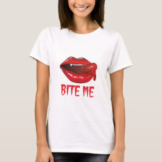 T-shirt Halloween Bite me design