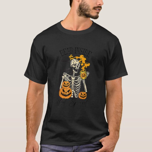 T-shirt Halloween Citrouille Éffrayant Latte Spice Debout  (Devant)