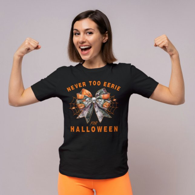 T-shirt Halloween de Bow jamais trop étrange fêtes drôle (Créateur téléchargé)