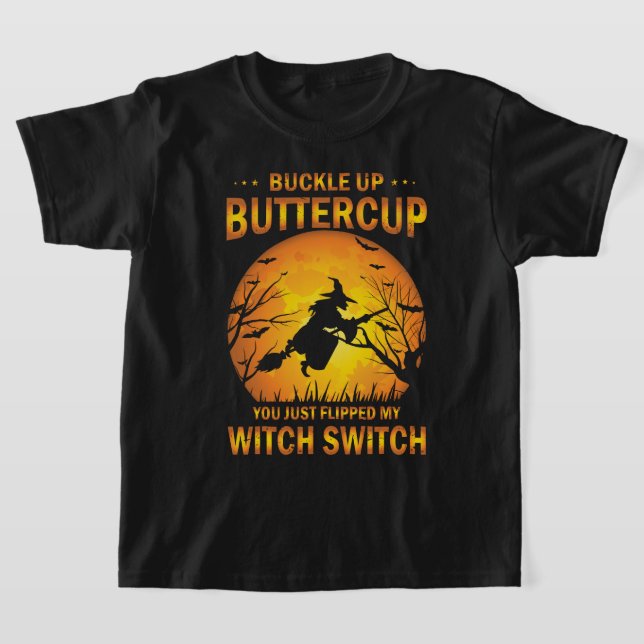 T-Shirt Halloween sorcière bouton haut (Poser)