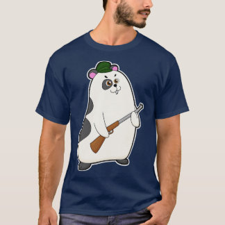 T-shirt Hamster chez le chasseur avec un fusil