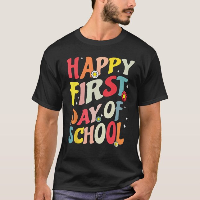 T-shirt Happy First Day Of School Groovy Teacher Student K (Devant)