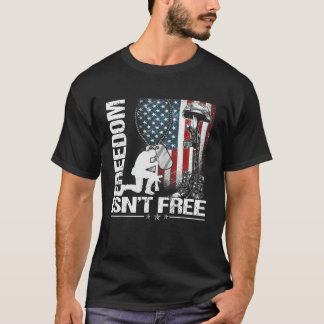 T-shirt Happy Memorial Day Freedom Isn t Free  Fourth of J
