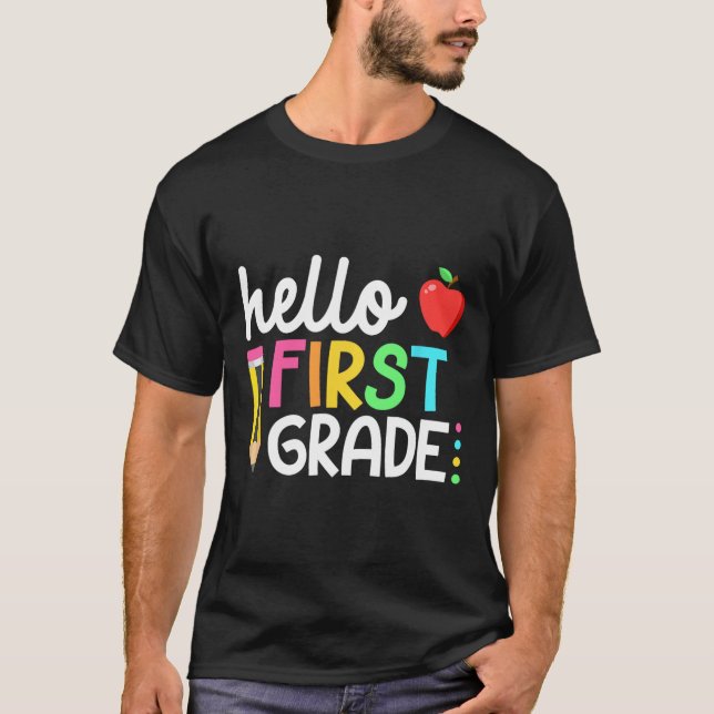 T-shirt Hello First Grade Team 1st Grade Byck To School Te (Devant)