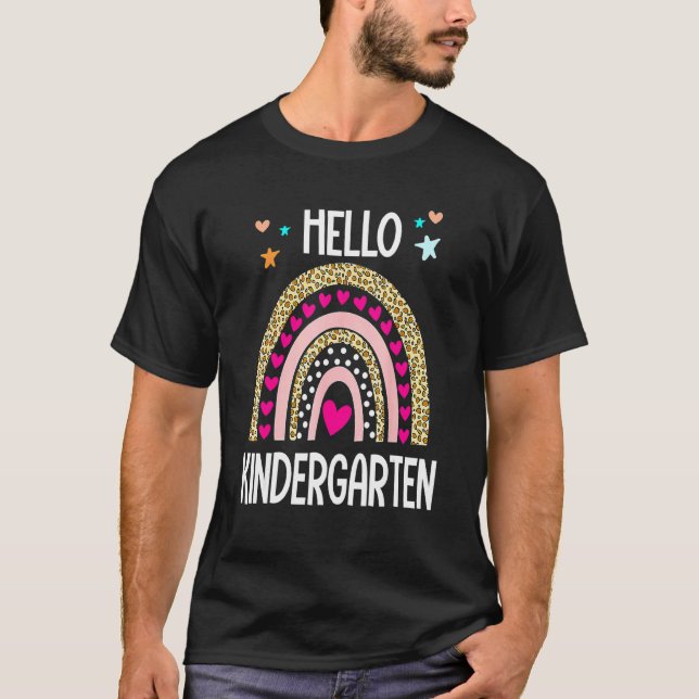 T-shirt Hello Kindergarten Leopard Rainbow Teacher Back To (Devant)