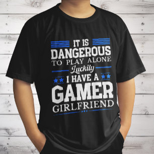 T-shirt Heureusement, J'Ai Un Gamer Girlfriend Funny Coupl