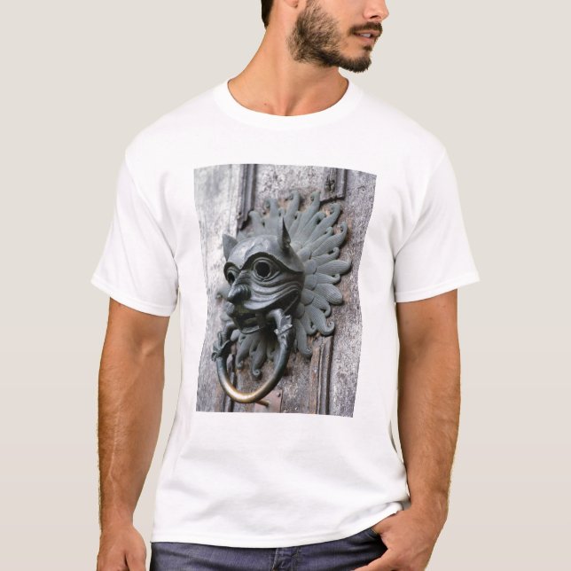T-shirt Heurtoir de sanctuaire de cathédrale de Durham (Devant)