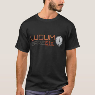 T-shirt Horloge brillante de défi de Ludum