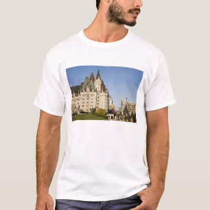 T-shirt Hôtel Château Laurier à Ottawa, Ontario, Canada 2