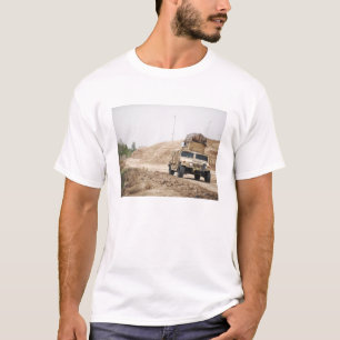 T-shirt Humvee conduit la sécurité