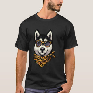 T-shirt Huskey portant une écaille de léopard animal porta