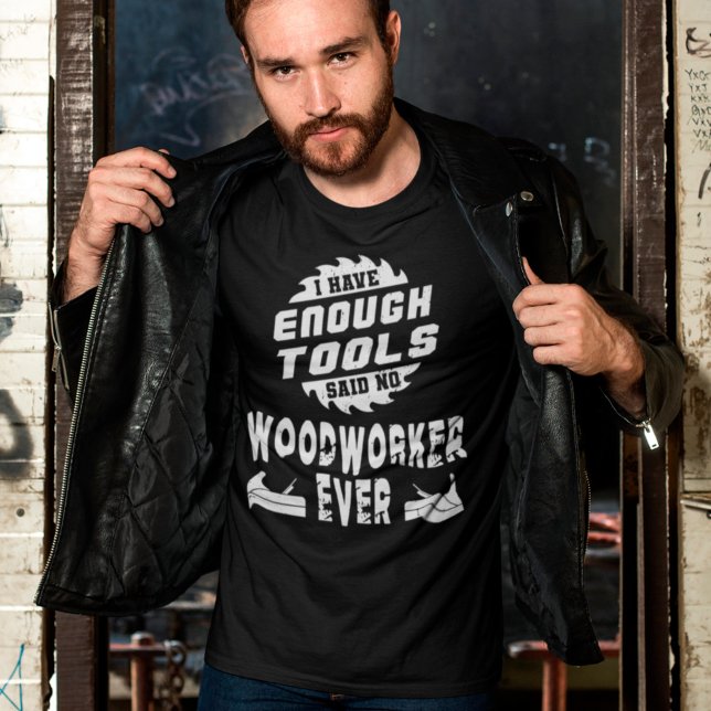 T-SHIRT I (Créateur téléchargé)