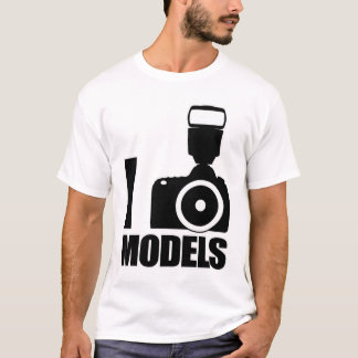 T-shirt I la photo modèle la pièce en t