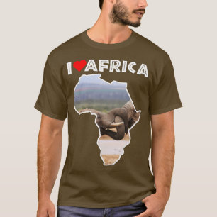 T-shirt I Love Africa Wildlife Map Elephant Tug of War