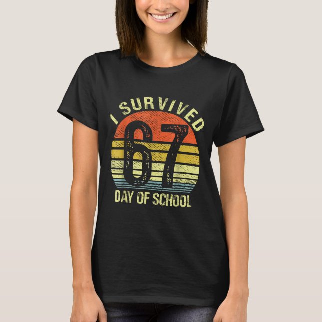 T-shirt I Survived 67 Days Of School Dabbing Six Seven Mem (Devant)