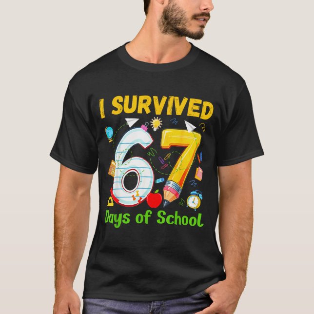 T-shirt I Survived 67 Days Of School Funny Meme Teacher St (Devant)
