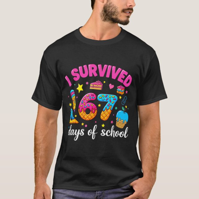 T-shirt I Survived 67 Days Of School Funny Meme Teacher St (Devant)