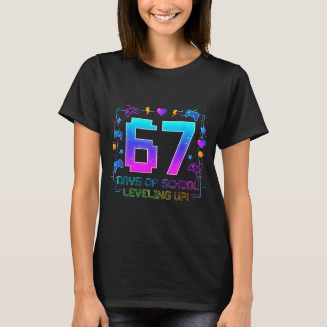 T-shirt I Survived 67 Days Of School Retro Gamer Level Up  (Devant)